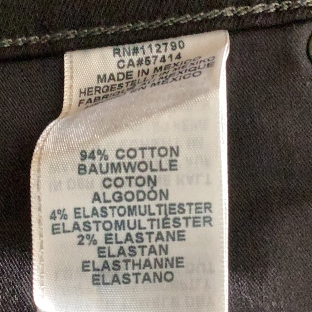 Mens TRUE RELIGION The Ricky Cut Off Shorts Black Size 36 - Picture 11 of 11